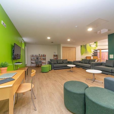 Joivy Affordable 3,4,5 And 12 Bed Private Flats Next To Royal Mile (Adults Only) Lägenhet Edinburg Exteriör bild