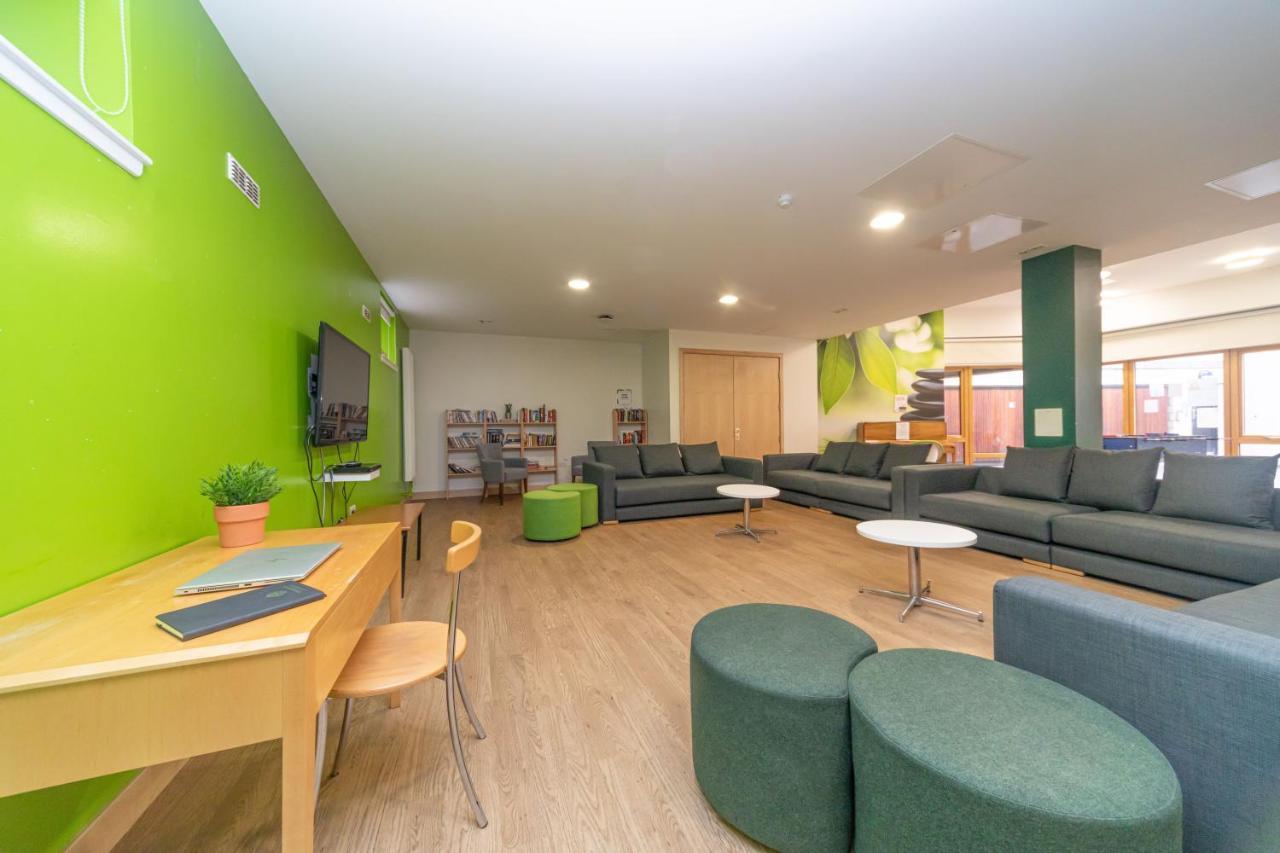 Joivy Affordable 3,4,5 And 12 Bed Private Flats Next To Royal Mile (Adults Only) Lägenhet Edinburg Exteriör bild