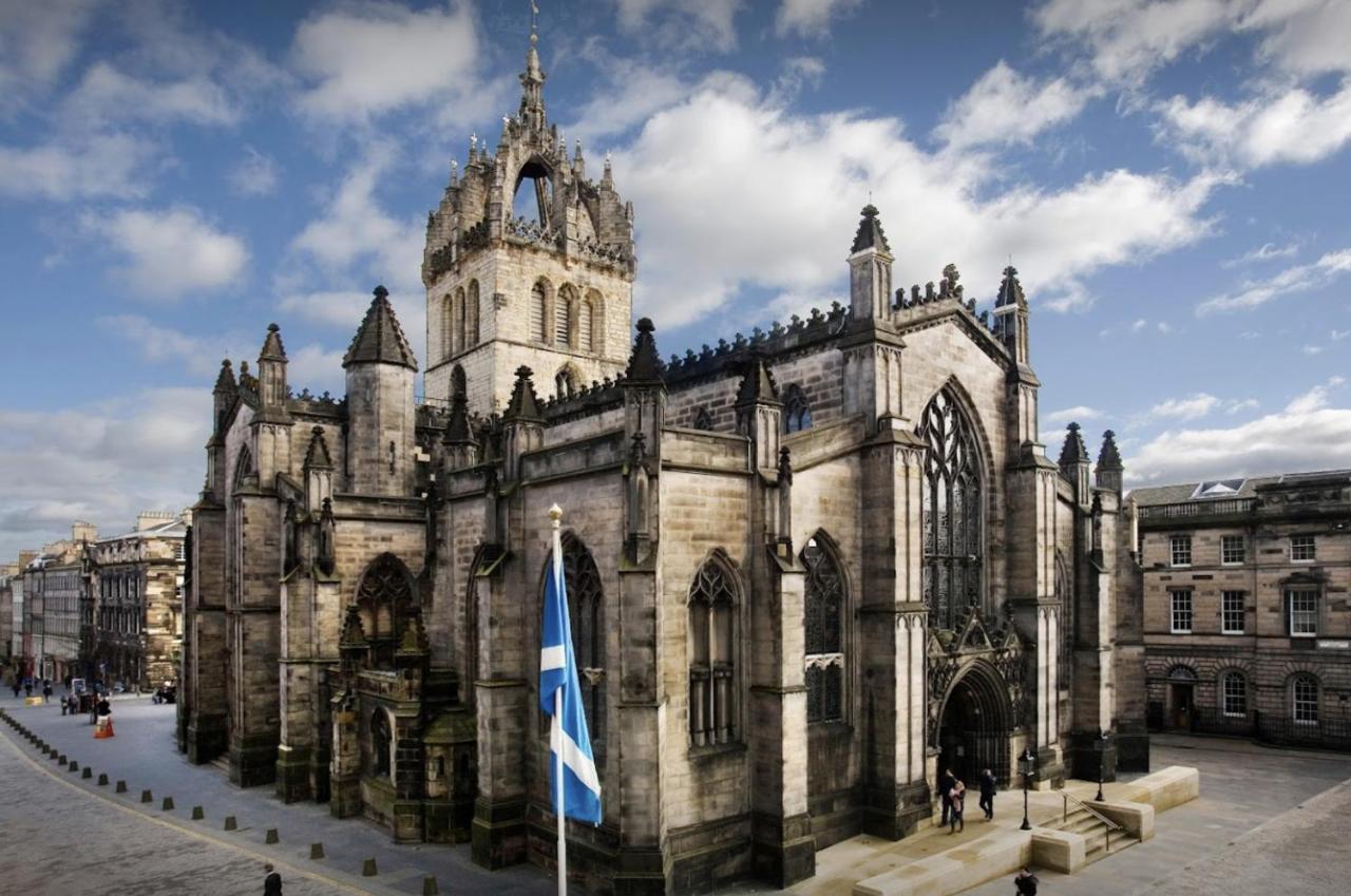 Joivy Affordable 3,4,5 And 12 Bed Private Flats Next To Royal Mile (Adults Only) Lägenhet Edinburg Exteriör bild
