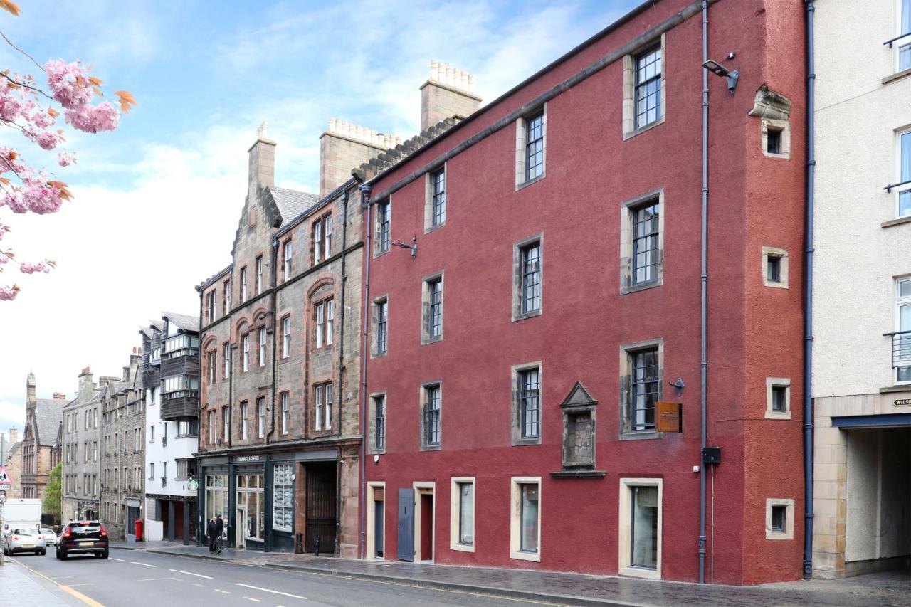 Joivy Affordable 3,4,5 And 12 Bed Private Flats Next To Royal Mile (Adults Only) Lägenhet Edinburg Exteriör bild