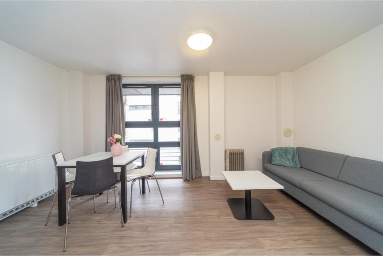 Joivy Affordable 3,4,5 And 12 Bed Private Flats Next To Royal Mile (Adults Only) Lägenhet Edinburg Exteriör bild