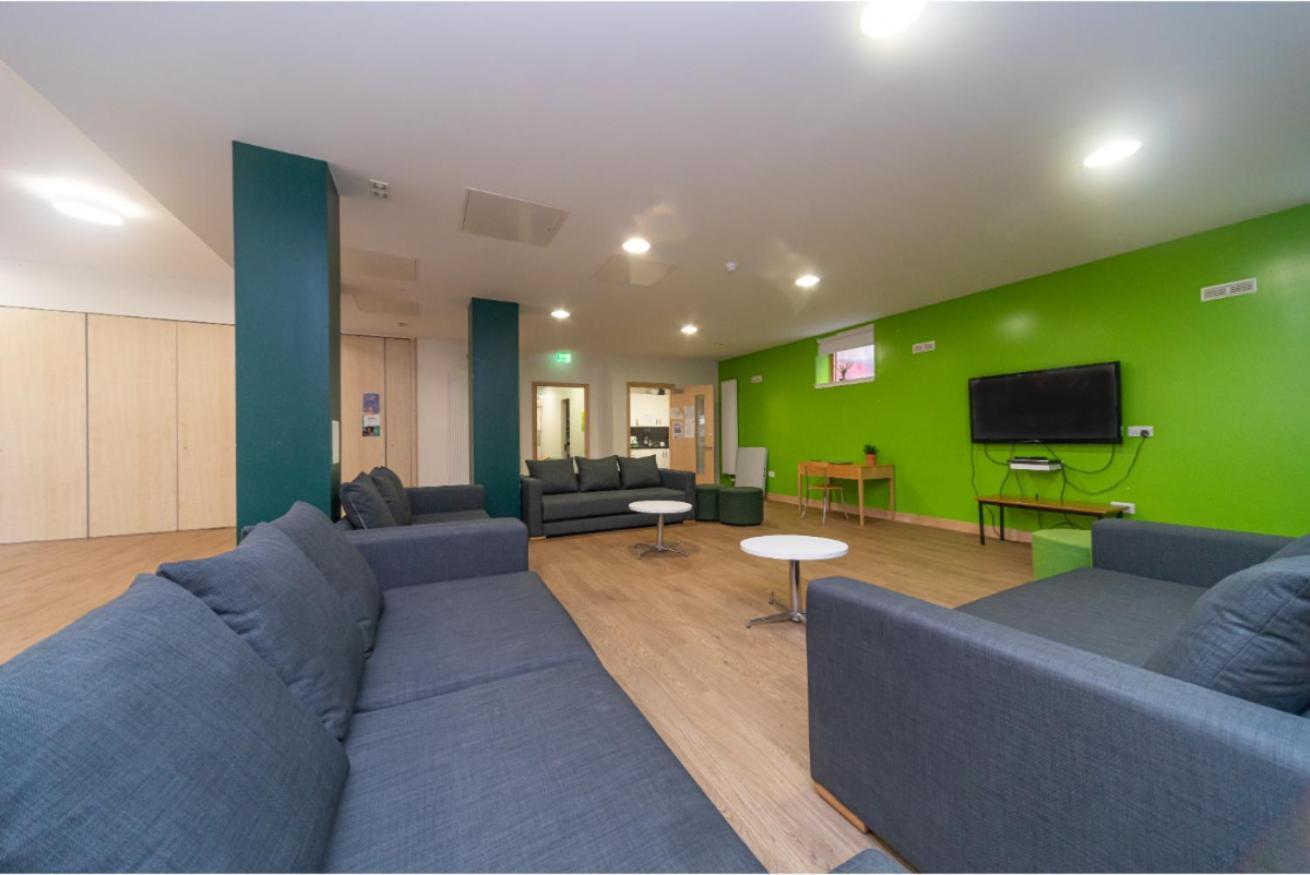 Joivy Affordable 3,4,5 And 12 Bed Private Flats Next To Royal Mile (Adults Only) Lägenhet Edinburg Exteriör bild